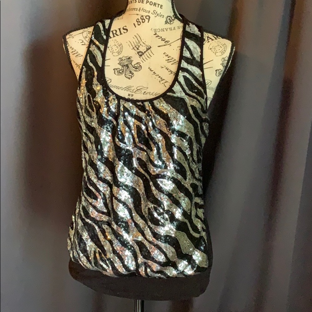 VS bling top. EUC